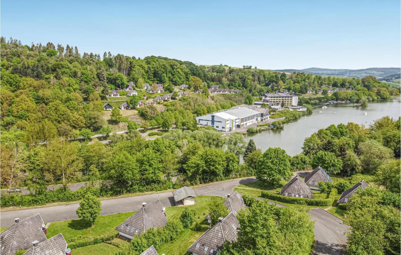 Awesome home in Kirchheim-Hessen with 3 Bedrooms&WiFi Kemmerode Exterior foto
