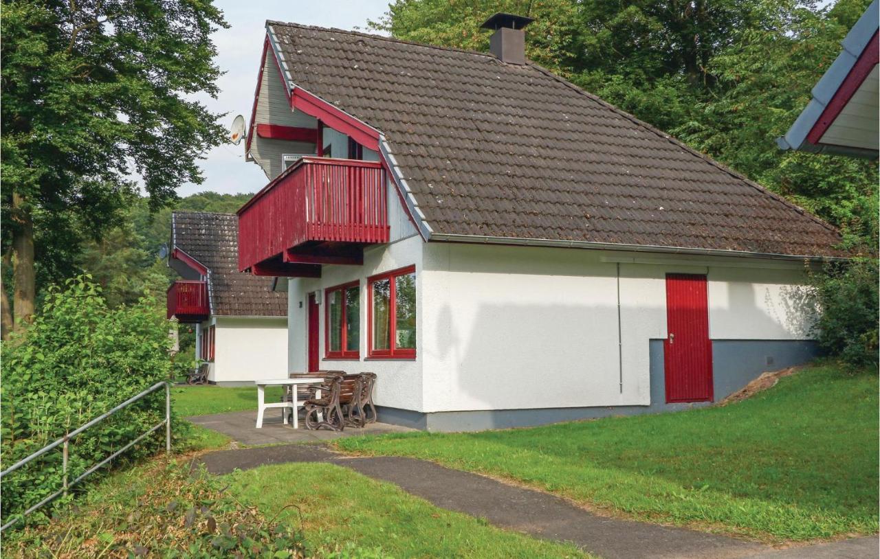 Awesome home in Kirchheim-Hessen with 3 Bedrooms&WiFi Kemmerode Exterior foto