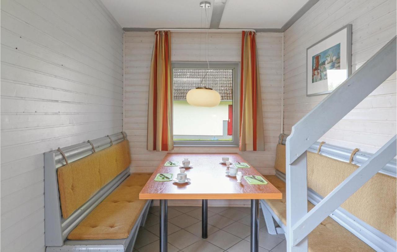 Awesome home in Kirchheim-Hessen with 3 Bedrooms&WiFi Kemmerode Exterior foto