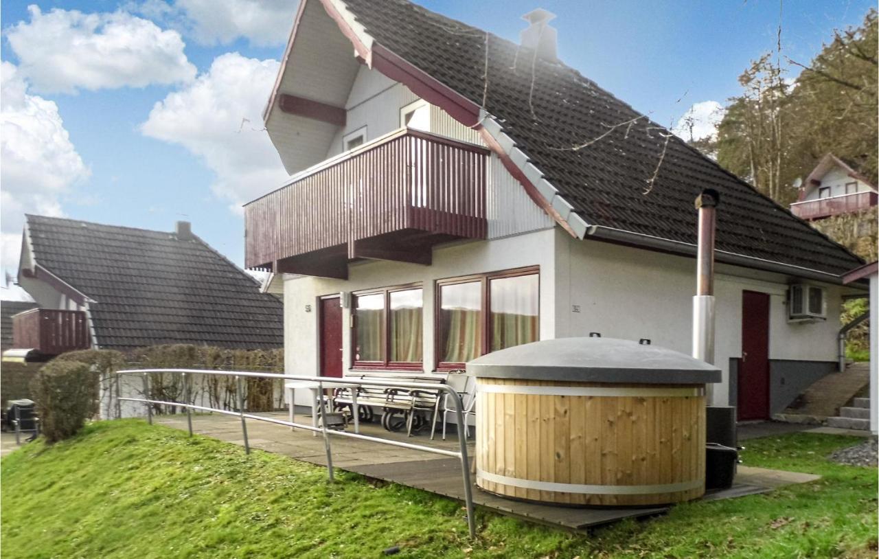 Awesome home in Kirchheim-Hessen with 3 Bedrooms&WiFi Kemmerode Exterior foto