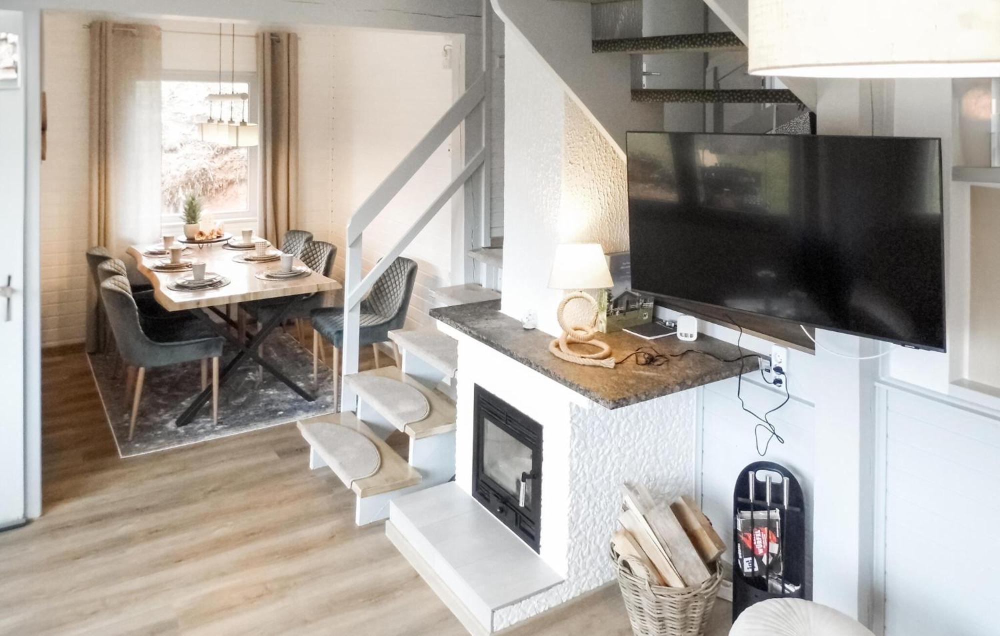 Awesome home in Kirchheim-Hessen with 3 Bedrooms&WiFi Kemmerode Exterior foto