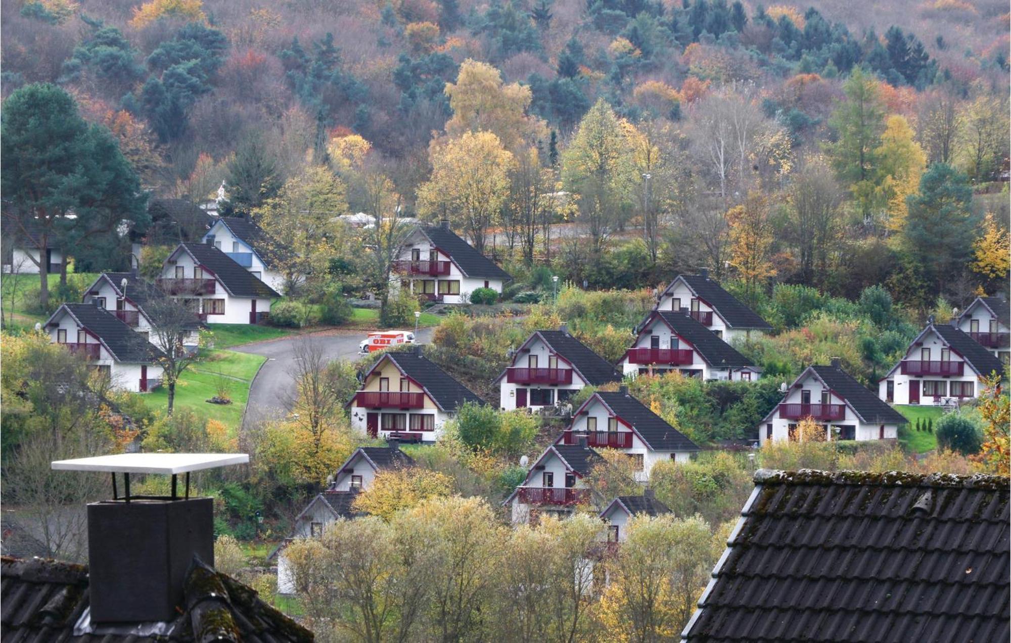 Awesome home in Kirchheim-Hessen with 3 Bedrooms&WiFi Kemmerode Exterior foto